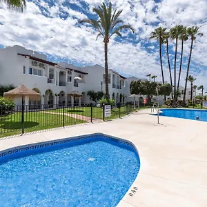Renovated On Beachside With Pool Apartment Nerja